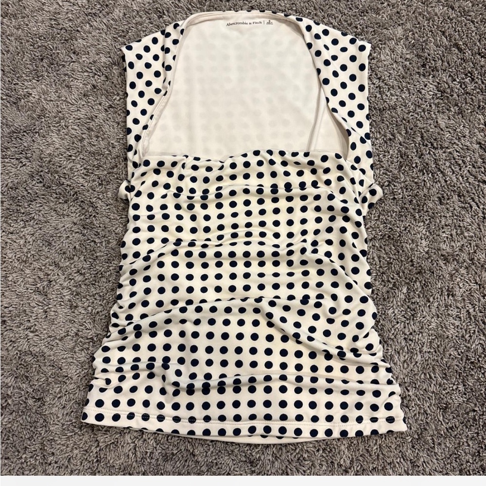 Abercrombie & Fitch Cream Top with Subtle Dots